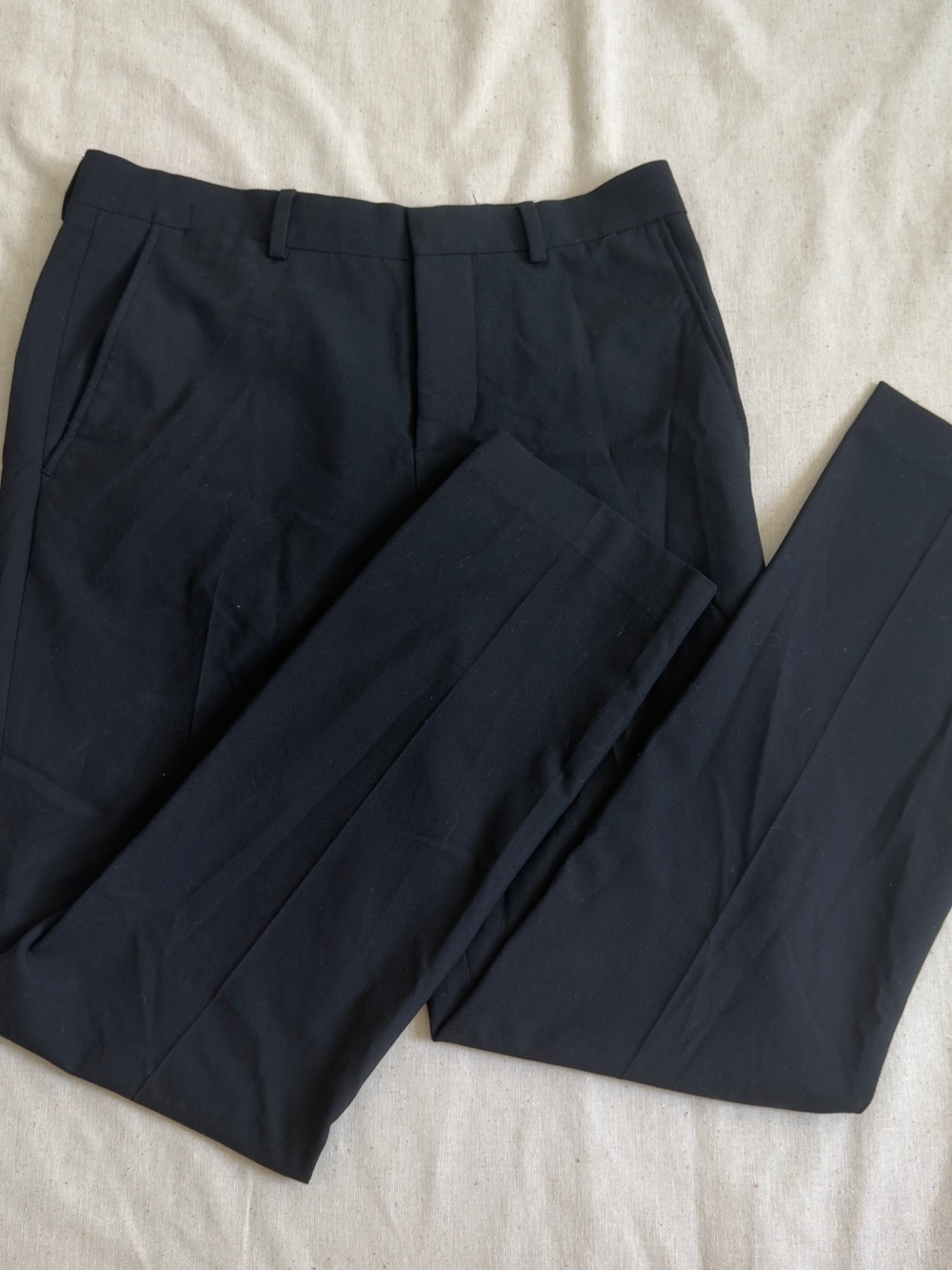 jf j.ferrar Men's Dress Pants in Navy Blue